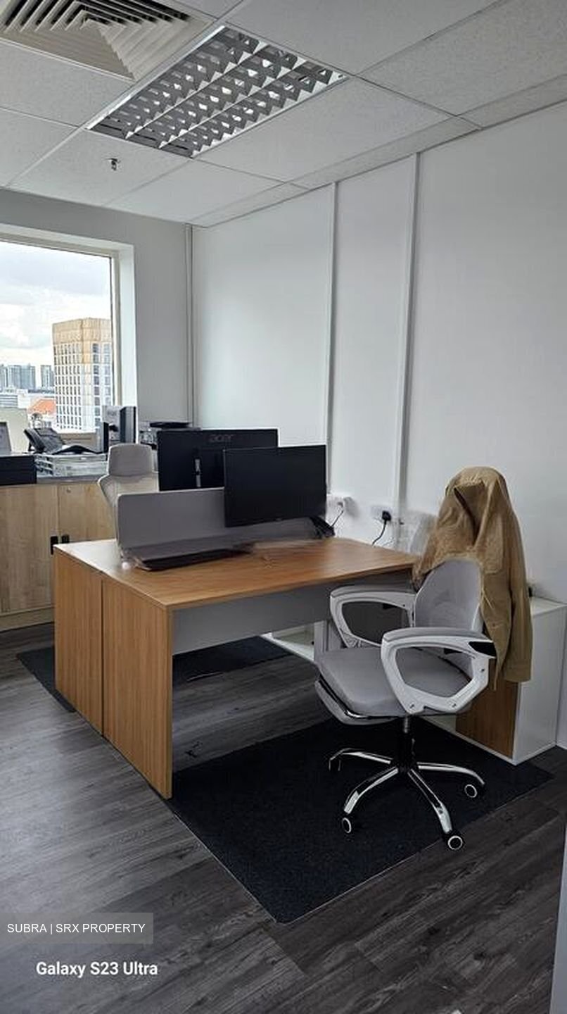 Burlington Square (D7), Office #456806521